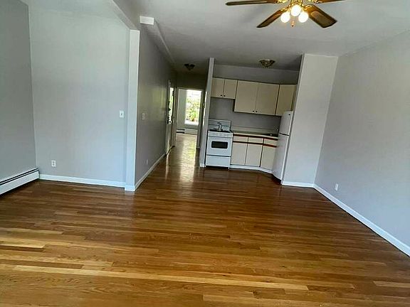 4th image of 124 Avenue C APT 1