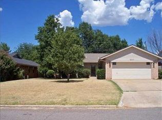 3917 N Pottenger Ave, Shawnee, OK 74804