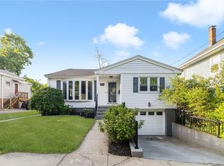 180 8th St, Providence, RI 02906