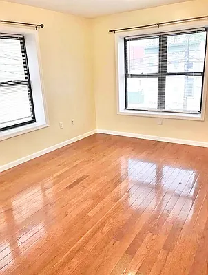 Rented by Century 21 Premier  | media 22