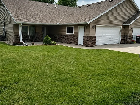 308 Aspenwood Dr, Redwood Falls, MN 56283