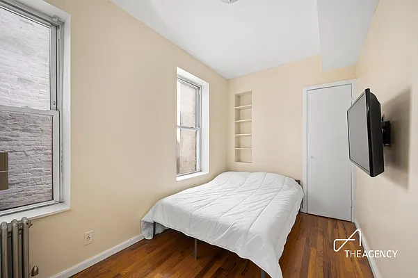 Rented by The Agency | media 2