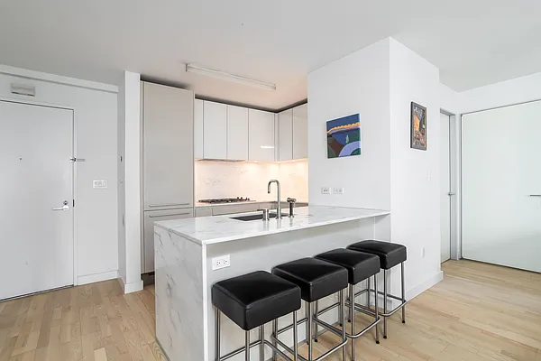 Sold by Compass | media 4