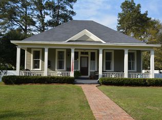 506 Rebecca Ave, Hattiesburg, MS 39401