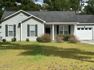 115 Boysenberry Fields Rd, Maple Hill, NC 28454