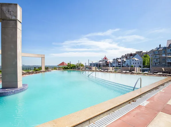 208 Shearwater Ct West image 32 of 44