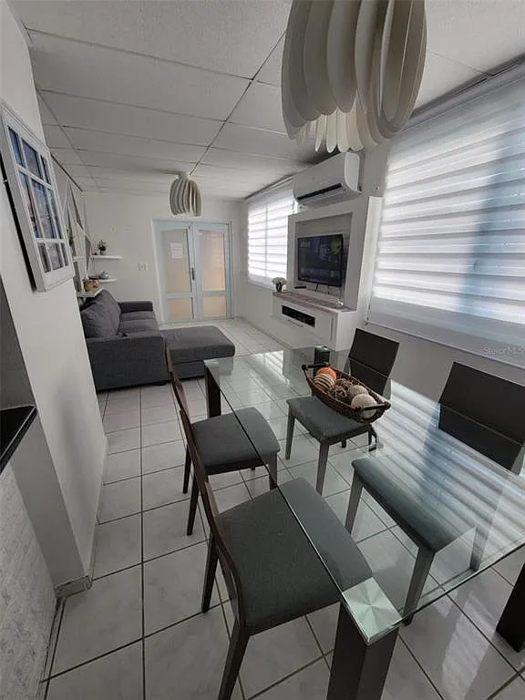 3 bed, 1.5 bath, 1100 sqft, $1,150 — Photo 4