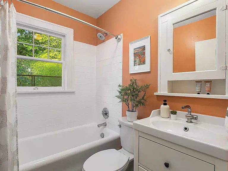 923 NE Tillamook St — Photo 10