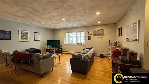 115 Highland Ave #14 Photo 1