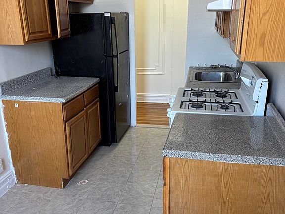 5th image of 6309 23rd Ave #9