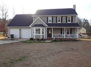 5609 Dobson Dr, Fayetteville, NC 28311