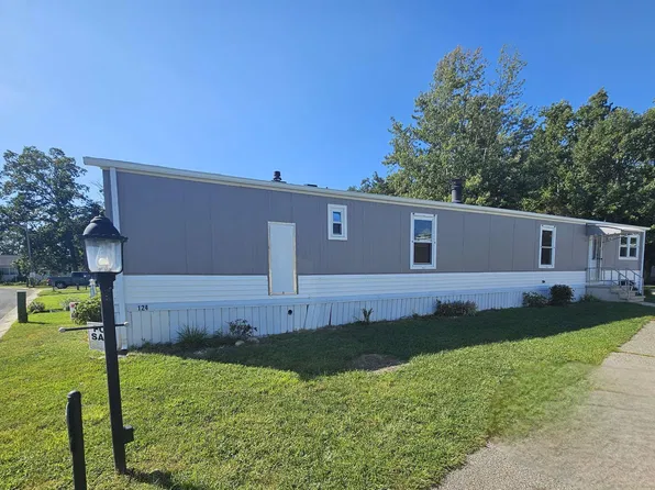 124 Buena Dr, Vineland, NJ 08360