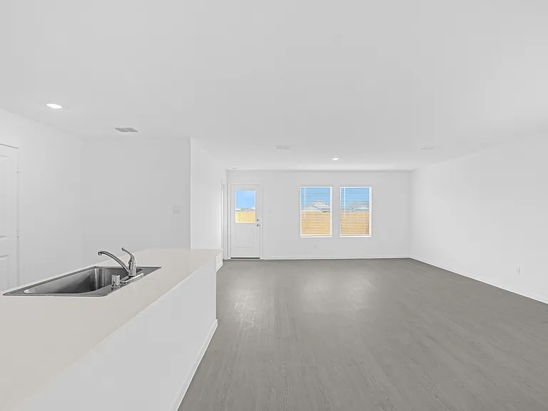 819 Pawpaw Dr — Photo 31
