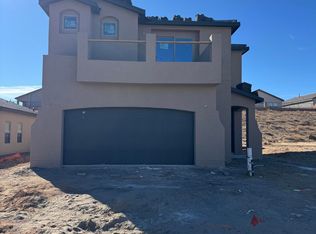 1517 NW Valle De Colores St, Los Lunas, NM 87031