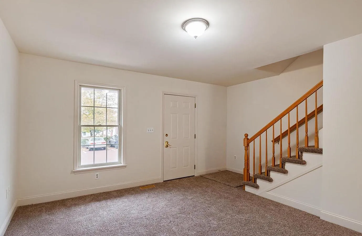 2 bed, 1.5 bath, 1152 sqft, $2,175 — Photo 3
