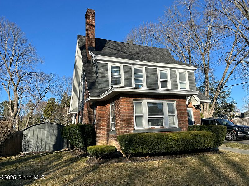 2nd image of 1 Freeman Road