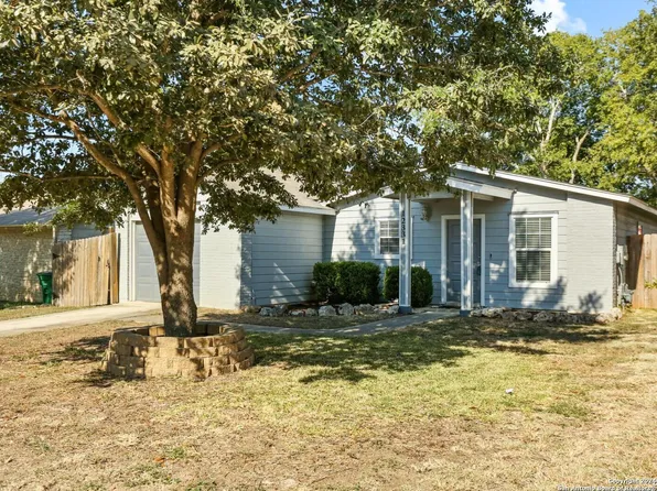 12331 EL SANTO WAY, San Antonio, TX 78233
