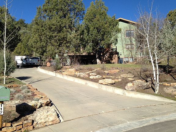 3rd image of 117 Conejo Pl