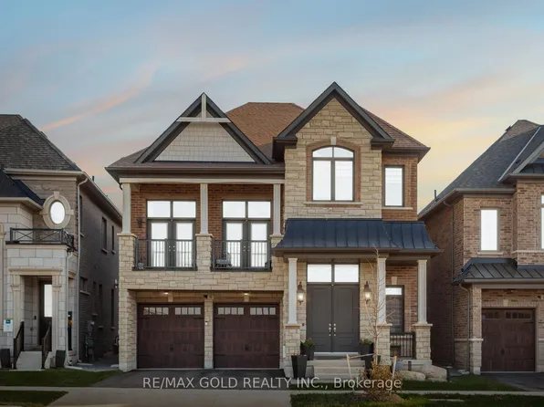 10 Settlers Rd E, Oakville, ON L6H 0Y8