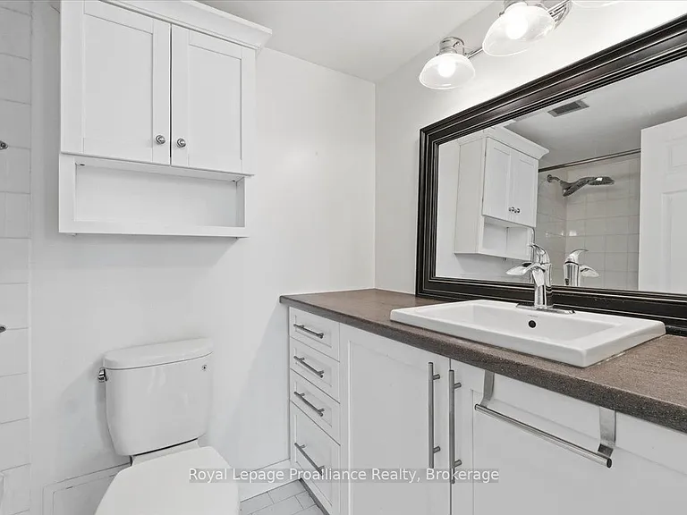 350 Front St #504 — Photo 12