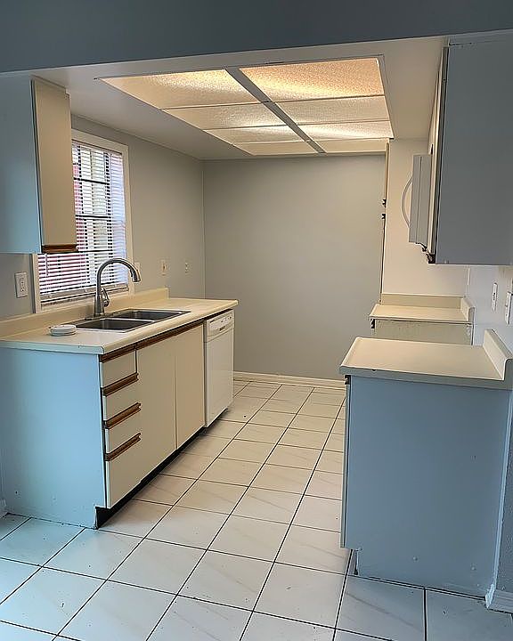 1st image of 7326 Cedar Creek Ct #59