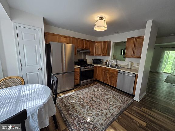 4th image of 6650 Ridgeborne Dr