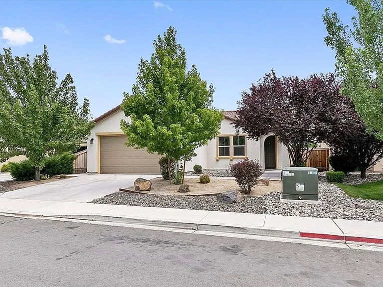 11690 Cervino Dr — Photo 3