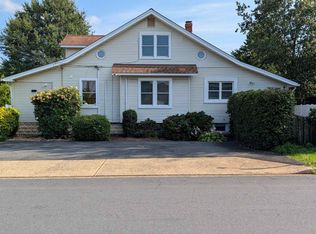 802 S Glebe Rd, Arlington, VA 22204
