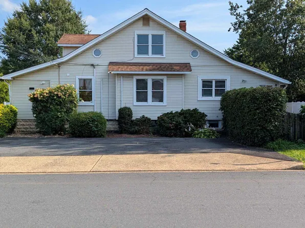 802 S Glebe Rd, Arlington, VA 22204