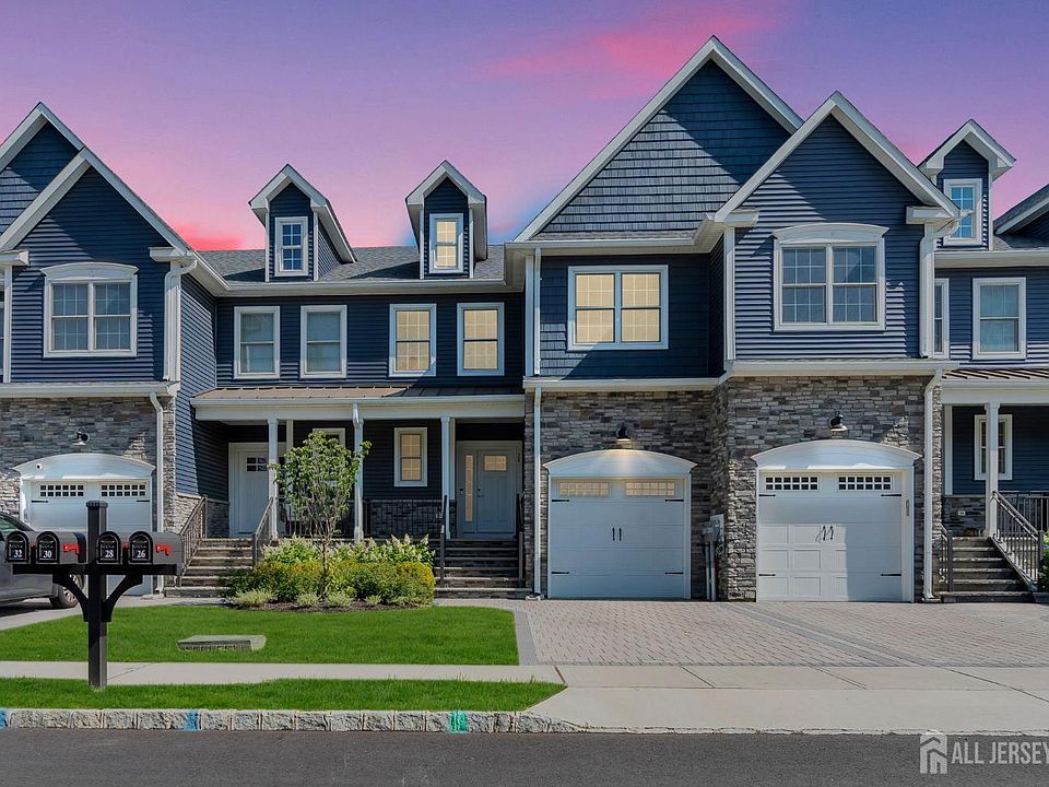 1st image of 28 Valentino Dr