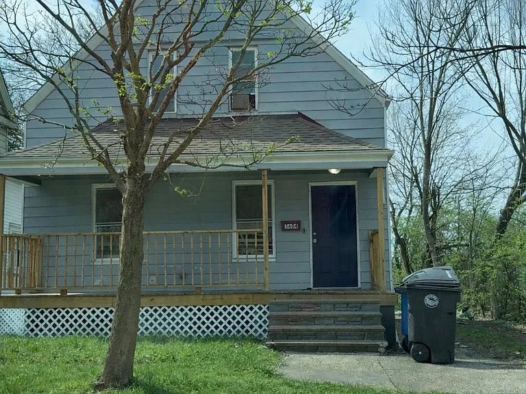 3604 E 53rd St — Photo 1