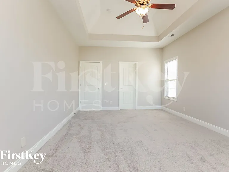 3724 Windhaven Ct — Photo 8
