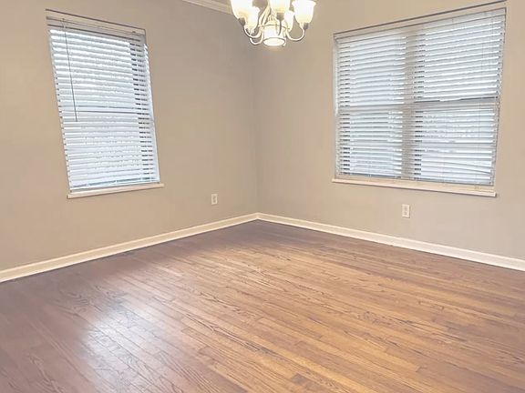5th image of 1100 Forsythe Ave