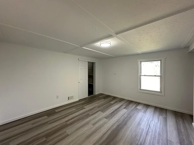 48 Highland Ave #B — Photo 7