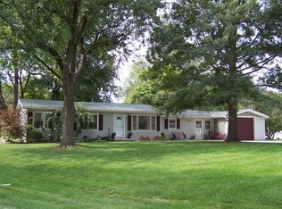 303 SE 17th St, Oak Grove, MO 64075
