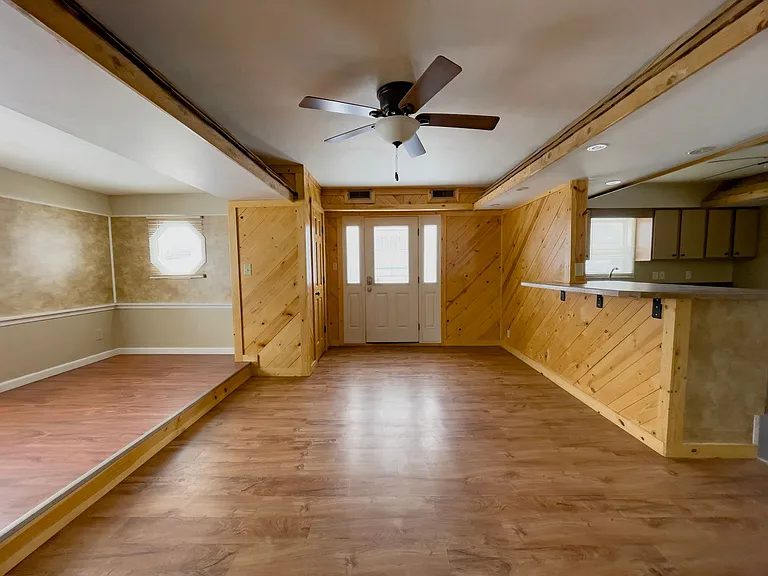 1800 E Princeton Ave — Photo 3