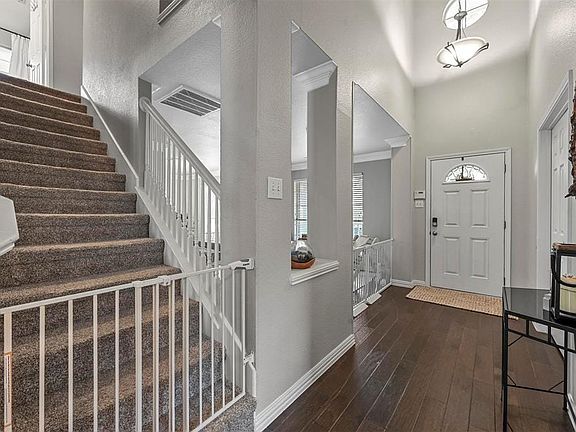 4th image of 7749 Kendallwood Dr