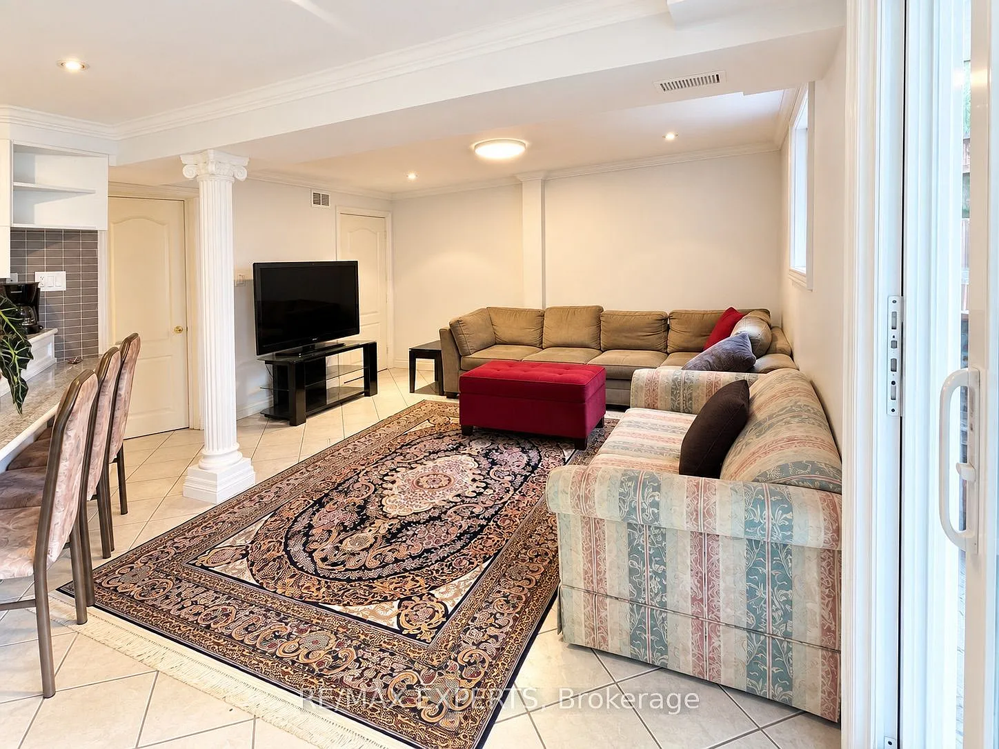 2 bed, $1,790 — Photo 4