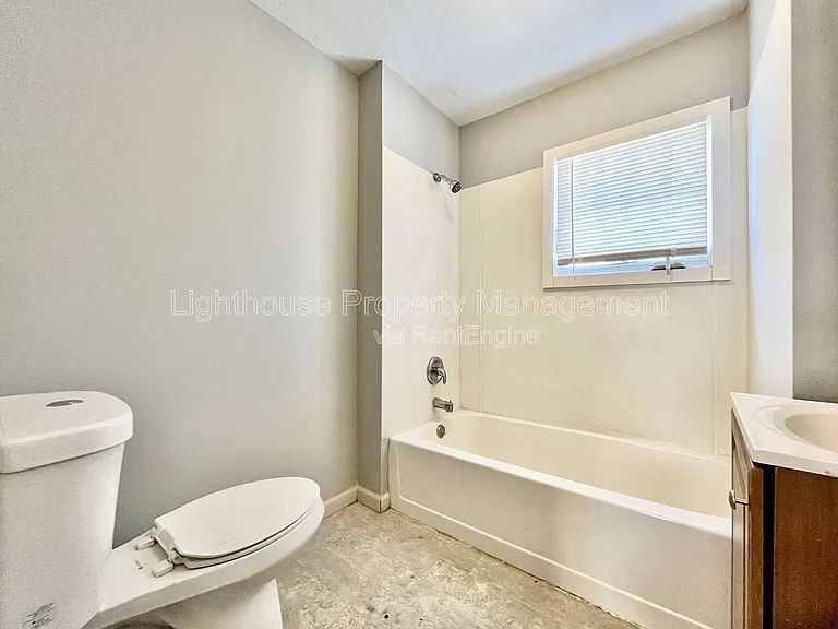 81 Delaware Ave #2 — Photo 9