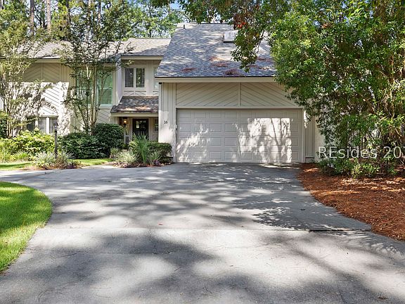 3rd image of 16 Yellow Rail Ln