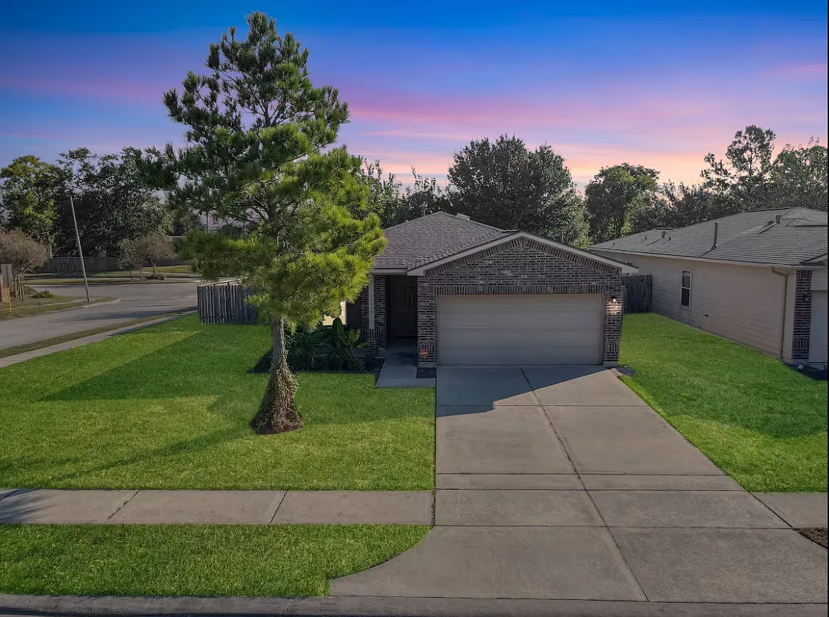 15042 Silhouette Ridge Dr — Photo 2