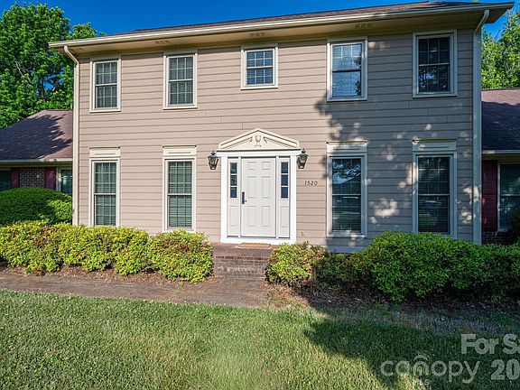 5th image of 1520 Stableview Dr