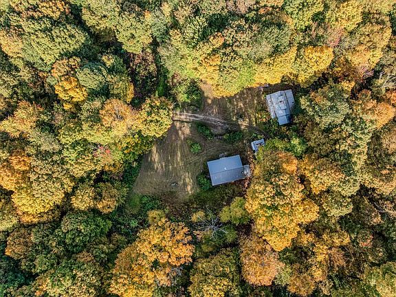 2nd image of 2158 Bartlett Hill Road