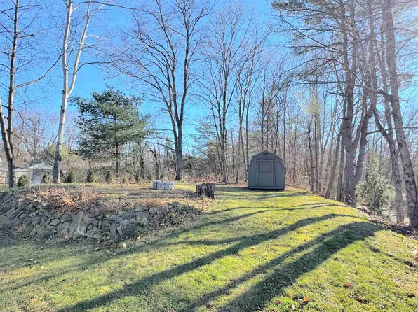 42 Syndicate Street, Newport, NH 03773