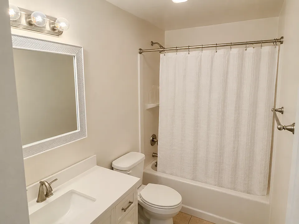 Full bathroom