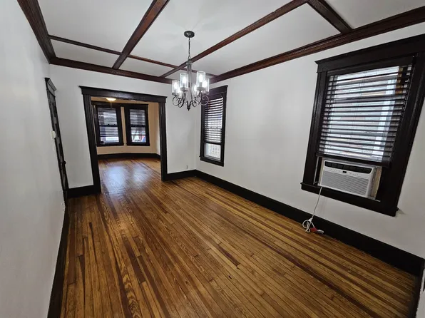 303 Fulton Avenue image 8 of 23