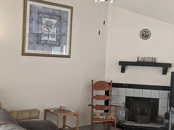 3rd image of 5308 W Voltaire Dr
