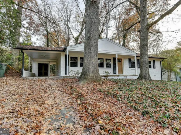 2137 Plantation Ln, Atlanta, GA 30341