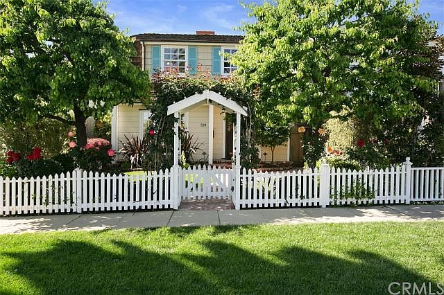 1st image of 519 Marguerite Ave