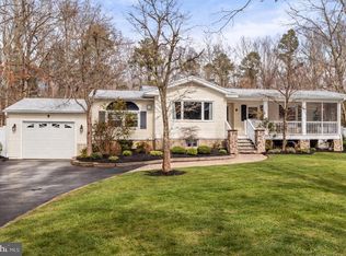 115 E Crestview Ave, Absecon, NJ 08205